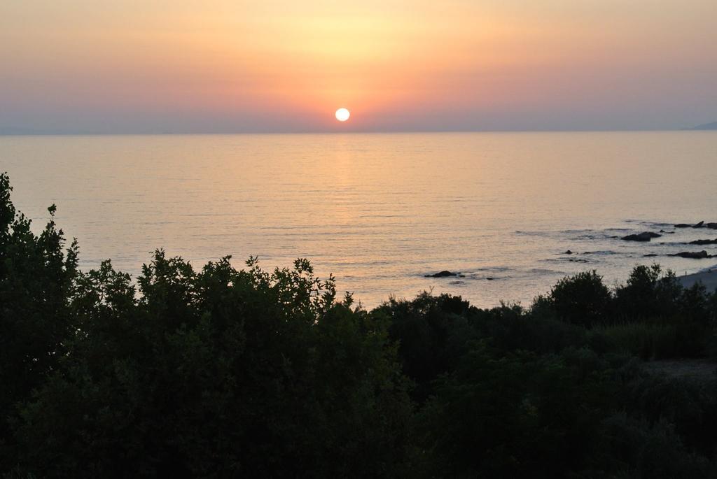Staikos Appartement Lygia  Buitenkant foto
